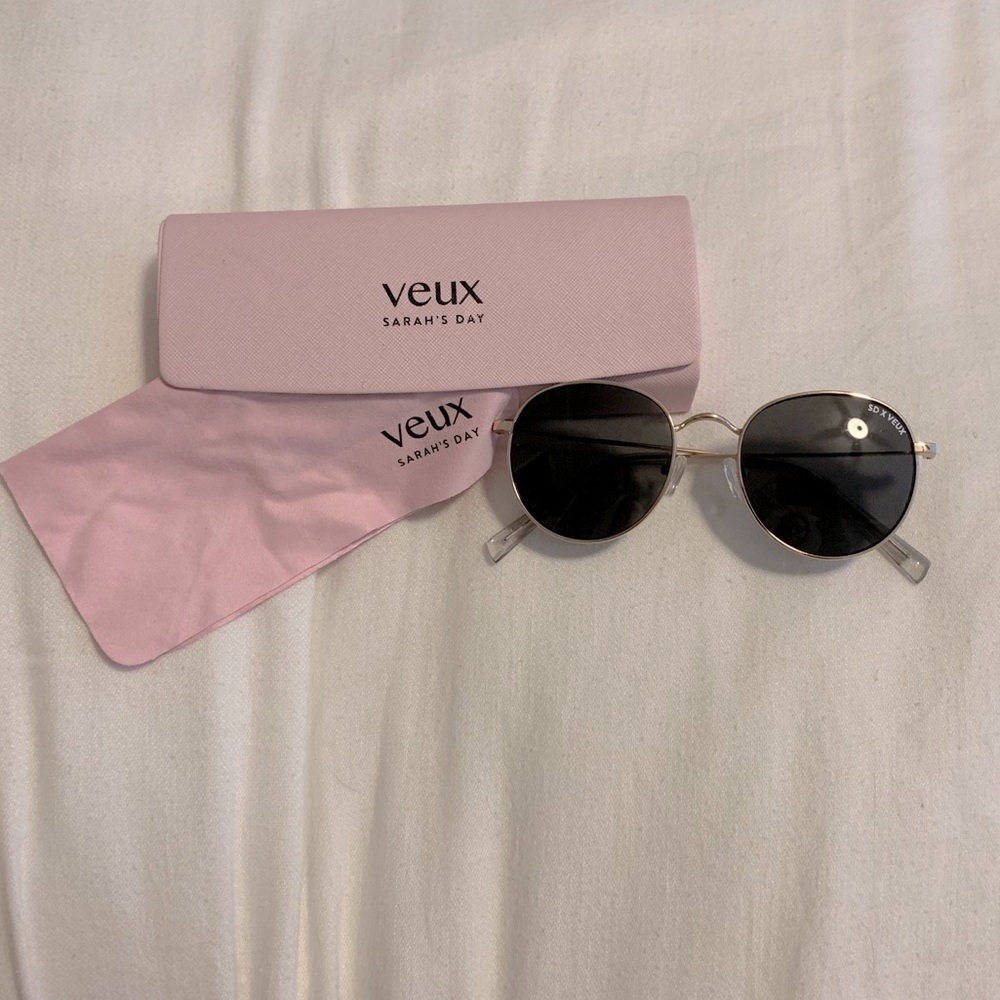 White Fox Boutique Sarah’s Day Round Sunglasses